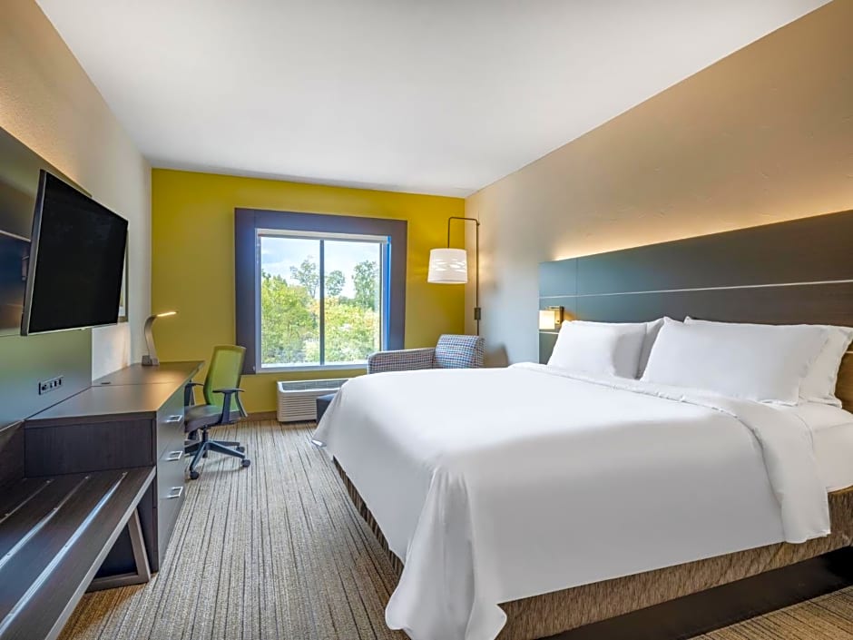 Holiday Inn Express Hotel & Suites Beaumont Northwest