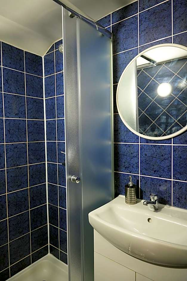 Rooms and apartments Biš