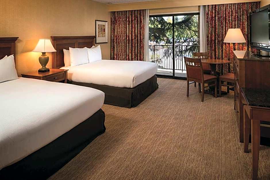 DoubleTree By Hilton Hotel Seattle Airport