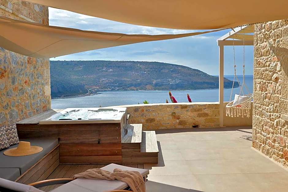 Akrolithi Boutique Hotel & Suites