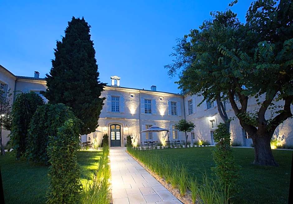 College des Doctrinaires, Hôtel, Résidence et SPA