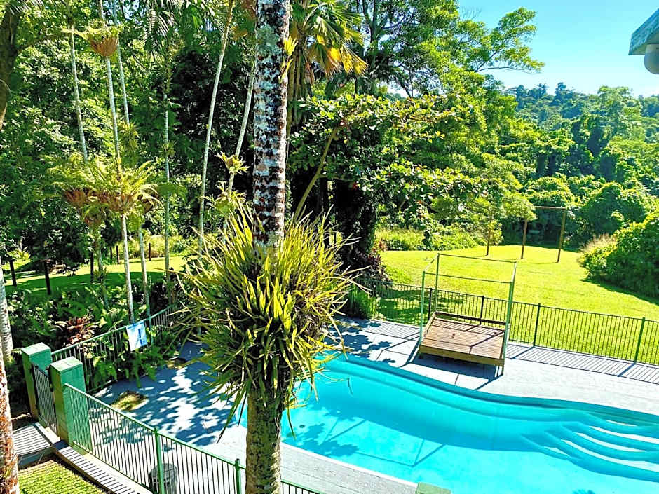 Jackaroo Treehouse Rainforest Retreat
