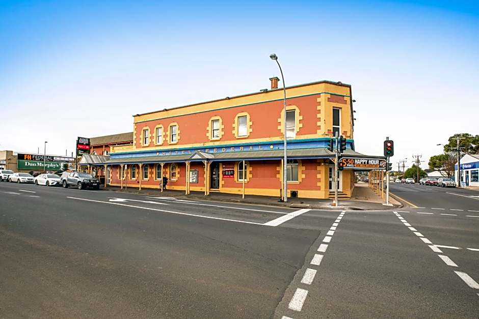 Nightcap at Federal Hotel Mt Gambier