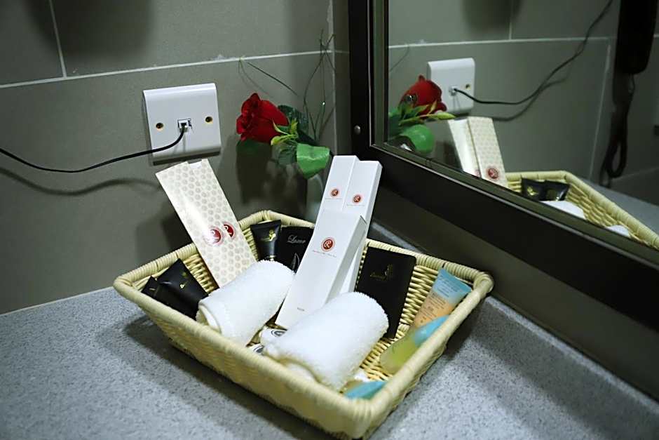 Ramee Guestline Hotel