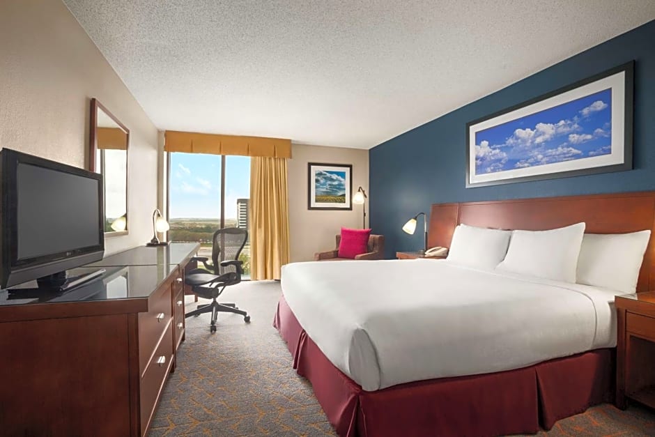 DoubleTree by Hilton Hotel Dallas - DFW Airport North