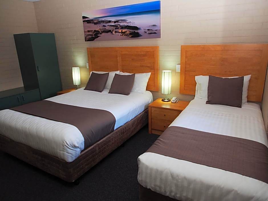 Dongara Hotel Motel