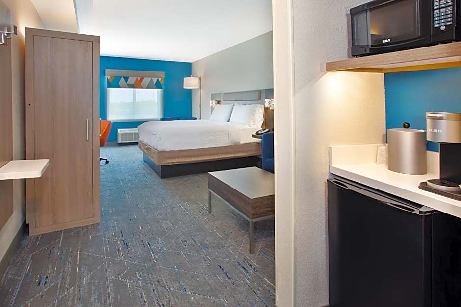 Holiday Inn Express Augusta North By IHG