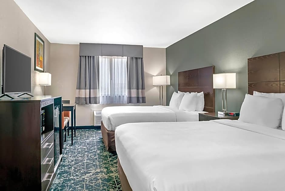 Quality Inn Byron Center