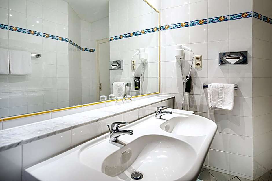 ACHAT Sternhotel Bonn