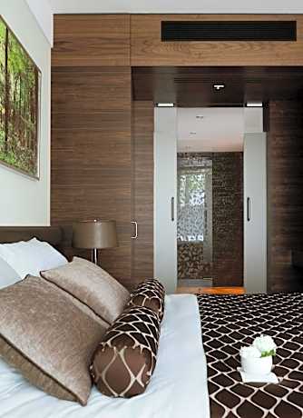 Apartment (1-2 Adults)