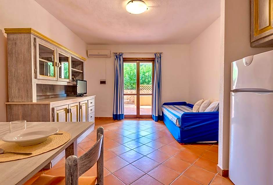Residence a Golfo di Marinella a 450 mt dal mare