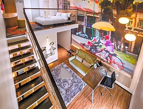 Soho Suite