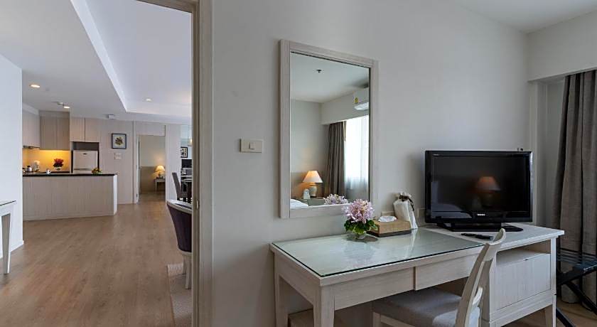 Classic Kameo Hotel and Serviced Apartments Sriracha