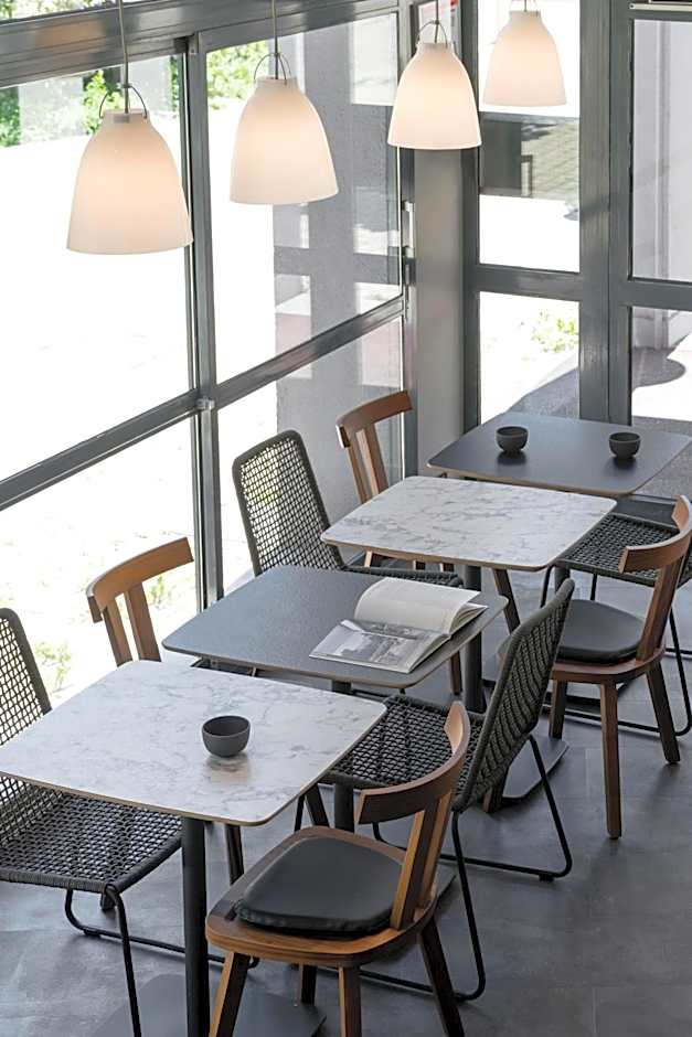 Ibis Annecy - Cran-Gevrier