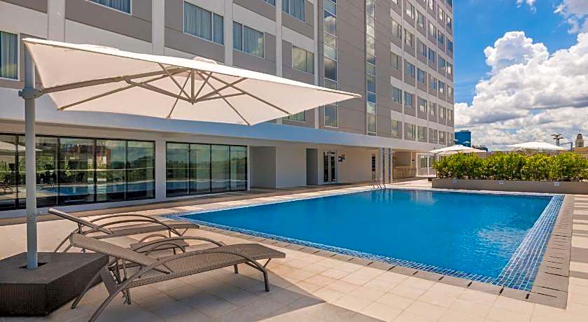 Park Inn by Radisson Iloilo