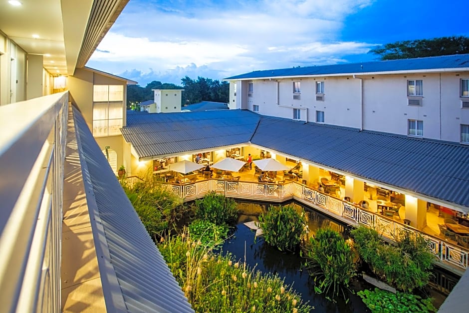 Southern Sun Ridgeway