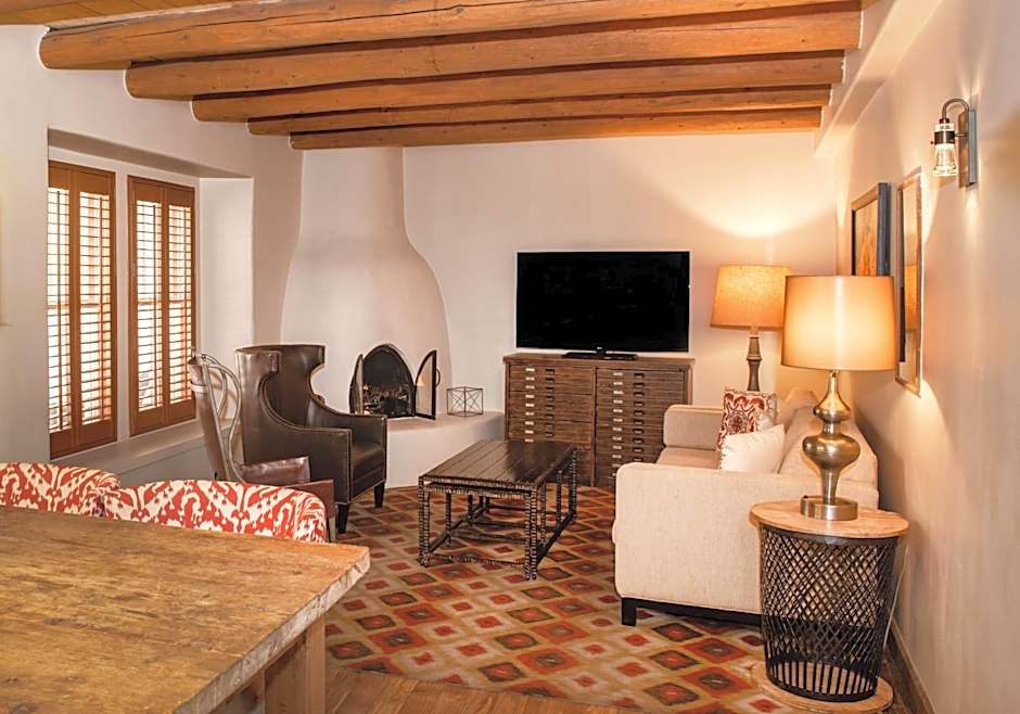 Hilton Santa Fe Historic Plaza