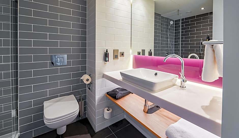 Premier Inn Mannheim City Centre