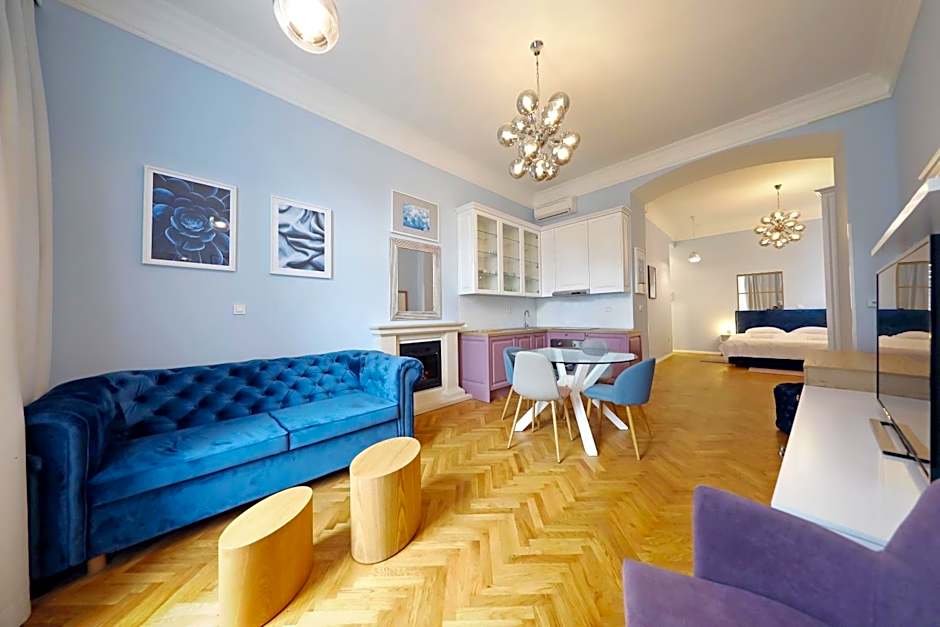 Stay Swanky Bed & Breakfast