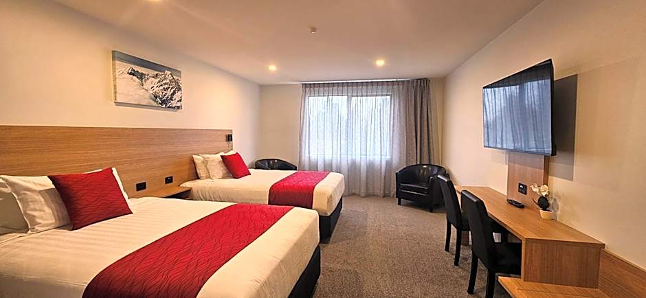 Alps Motel & Apartments