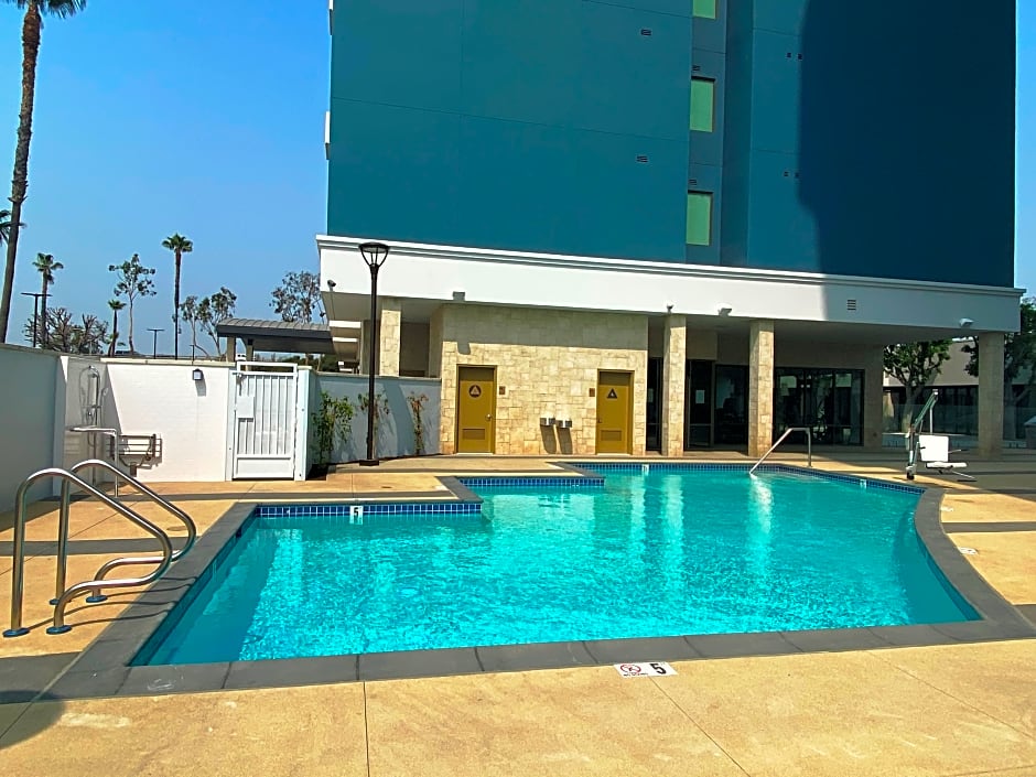 Staybridge Suites Long Beach (DO NOT USE)