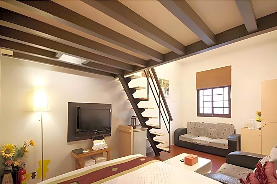 Happiness Yes Hostel II