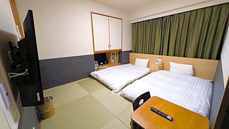 Japanese-Style Twin Room with Private Bath Room- Non-Smoking