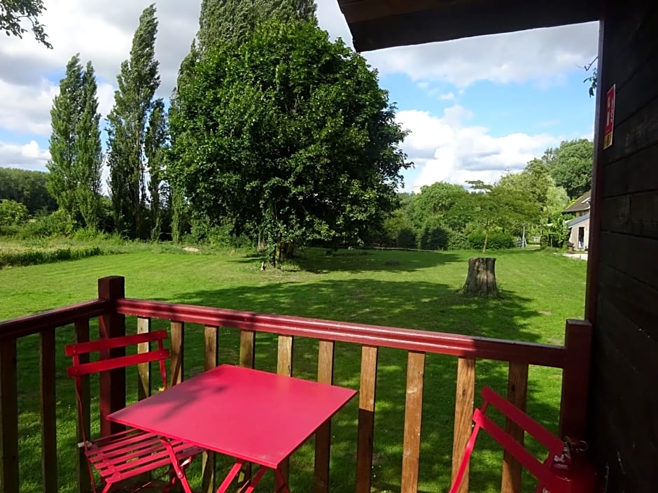 La Ferme de l'isle et sa Roulotte