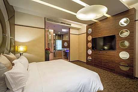 Double Room with Spa Bath