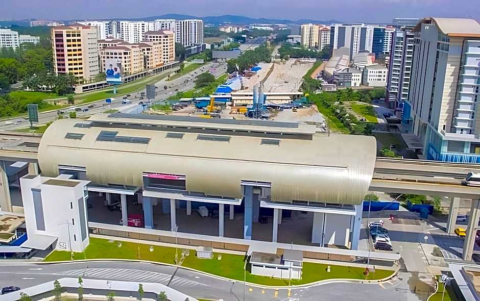U3 HOTEL