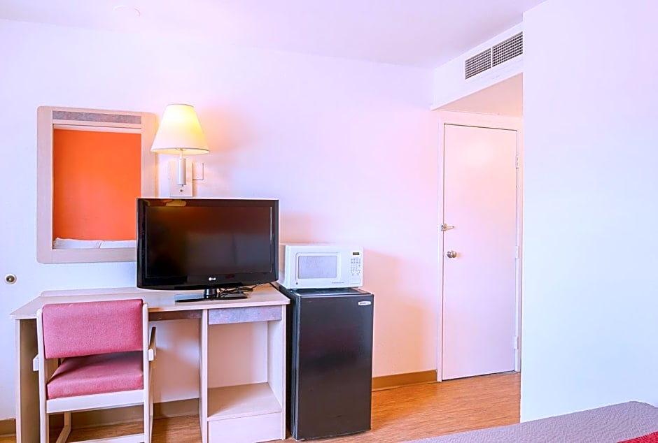 Motel 6-Laramie, WY