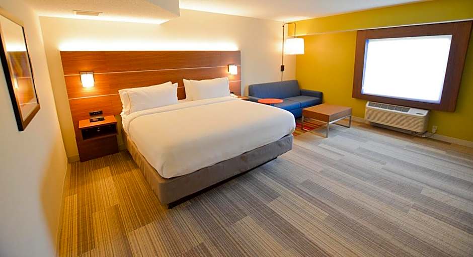 Holiday Inn Express Pittsburgh-Bridgeville By IHG
