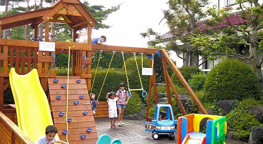 Kawaguchiko Lakeside Hotel