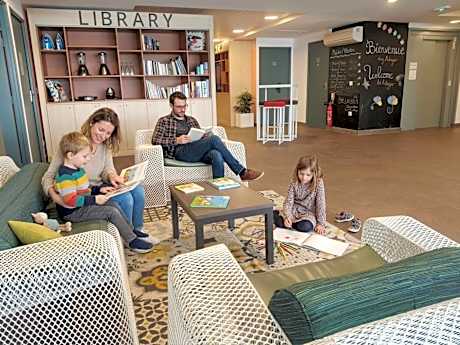 Adagio Access Poitiers Aparthotel