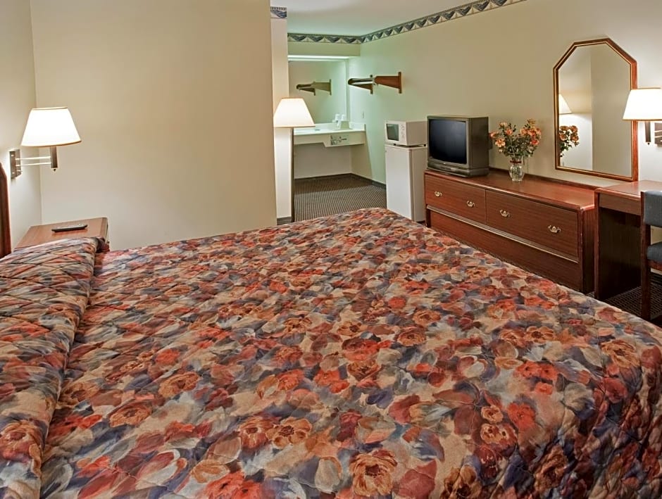 Americas Best Value Inn & Suites Slidell