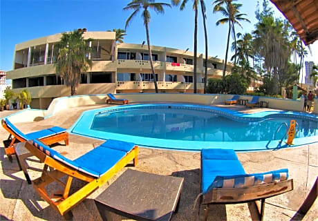 Hotel Las Jacarandas