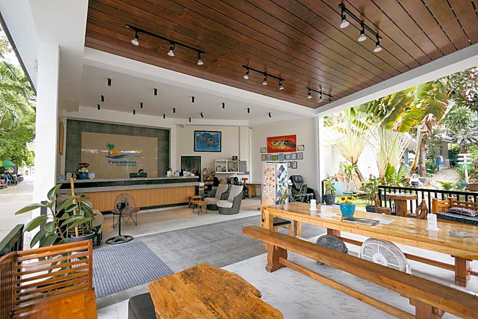 Pescadores Suites Moalboal