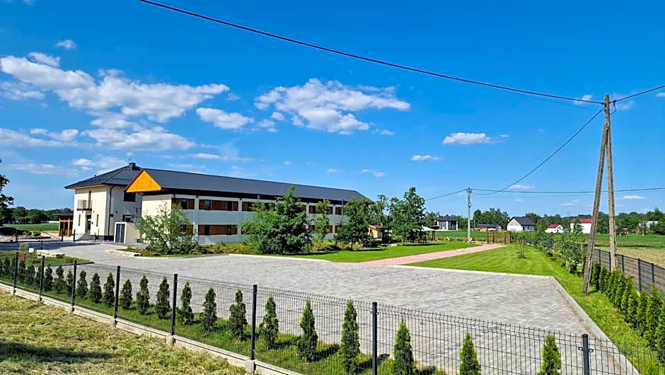 HAPPY81 noclegi - 3,5km Energylandia