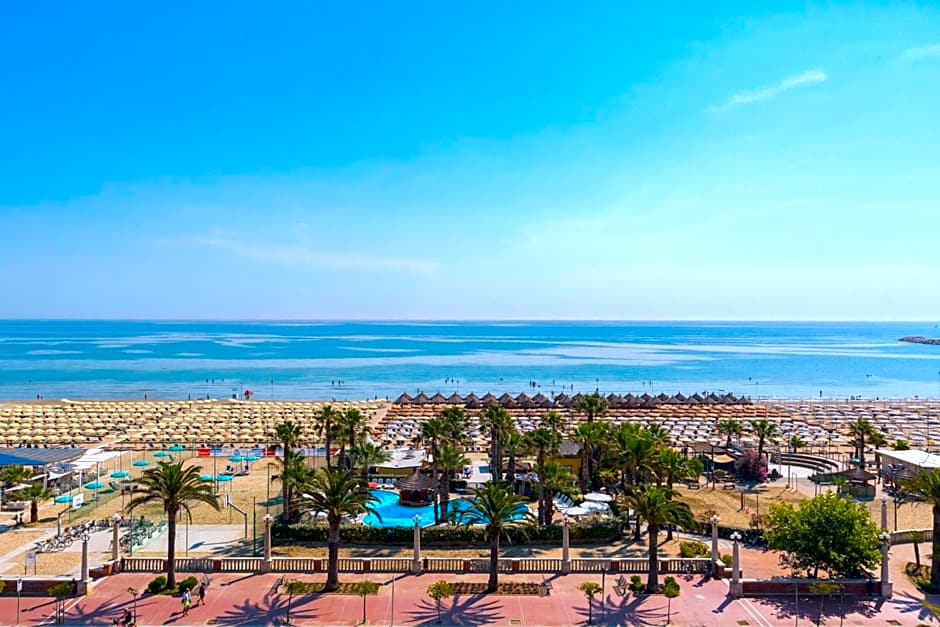 Hotel Europa Beach Village