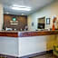 Quality Inn & Suites Bloomington I-55 and I-74