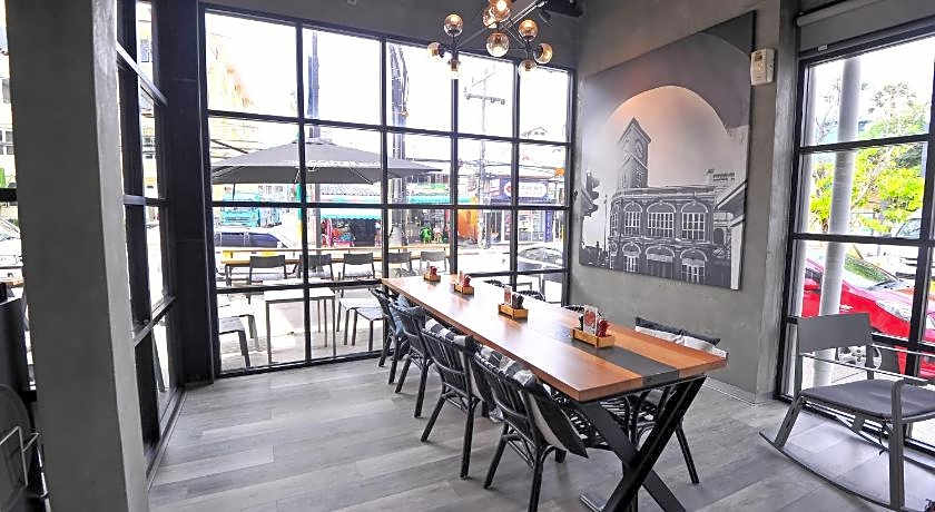 Glur Phuket Patong Beach