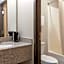 Rodeway Inn Branson, Brick House