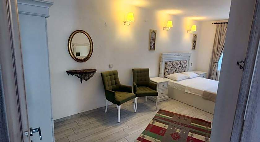 Tarcin Alacati Otel