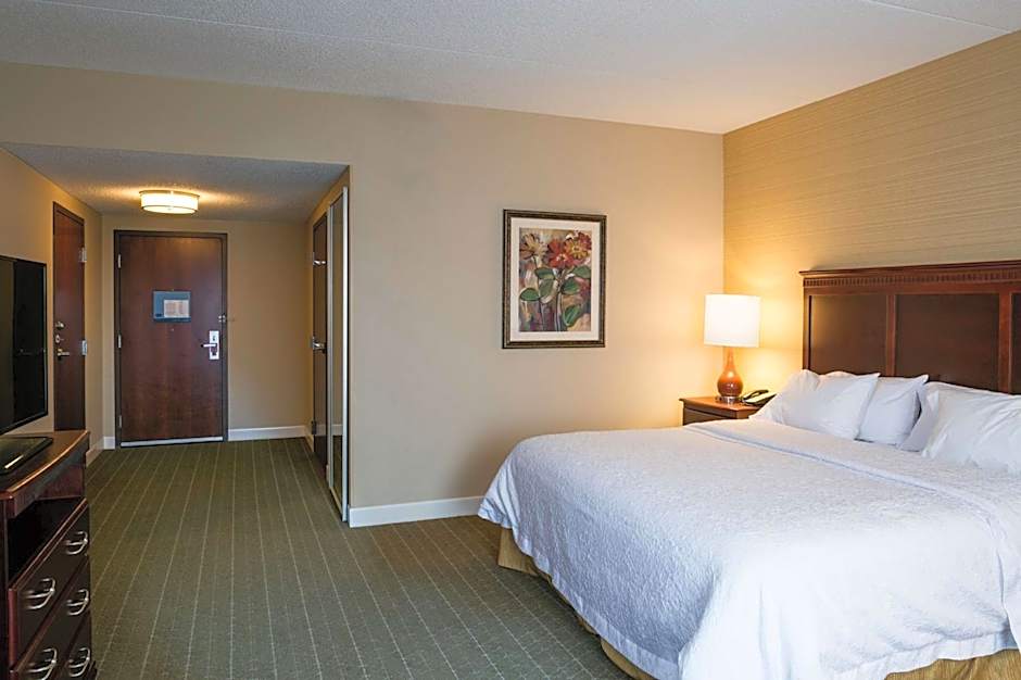 Hampton Inn By Hilton & Suites Toledo-Perrysburg
