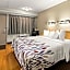 Red Roof Inn Salem