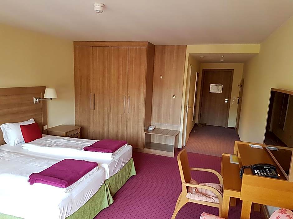 Nashira Kurpark Hotel