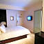 The O Hotel, Trademark Collection by Wyndham