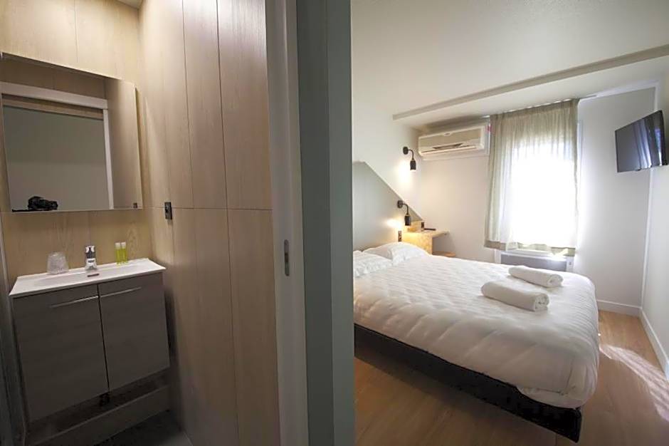 Brit Hotel Essentiel Arverne - Clermont-Ferrand Sud