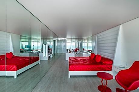 Deluxe Double Room with Direct Sea View