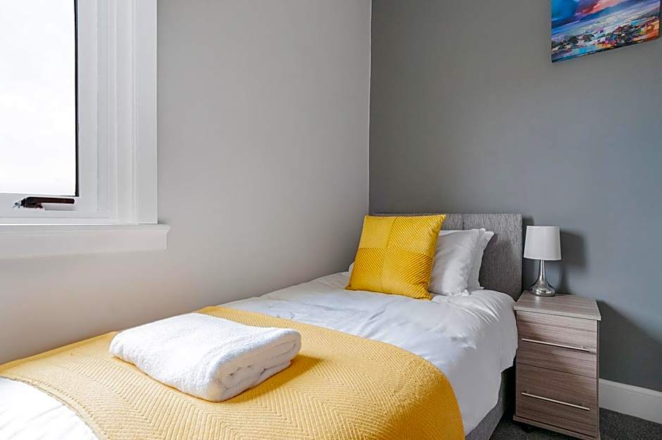 Dalkeith Three Bed Two Bath Apartment